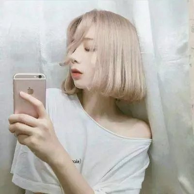 粉红色泡沫